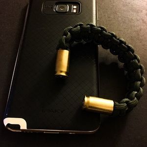 Custom Made Bullet shell paracord bracelet